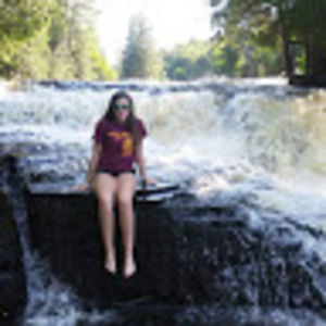 Meet your Posher, Whitney